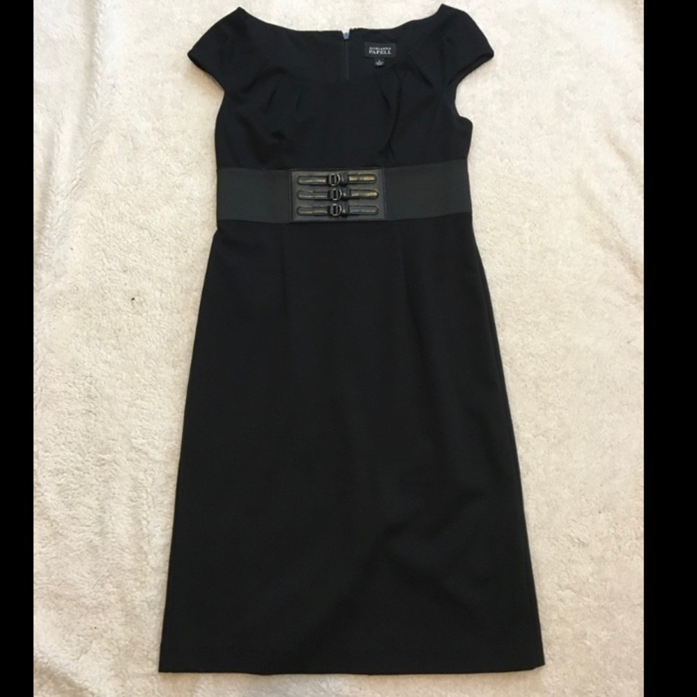 Adrianna Papell Black Dress size 4 Like New